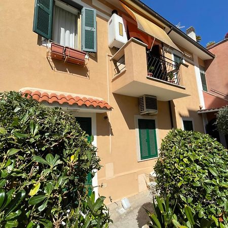 Aurelia G House Apartment Рим Екстериор снимка