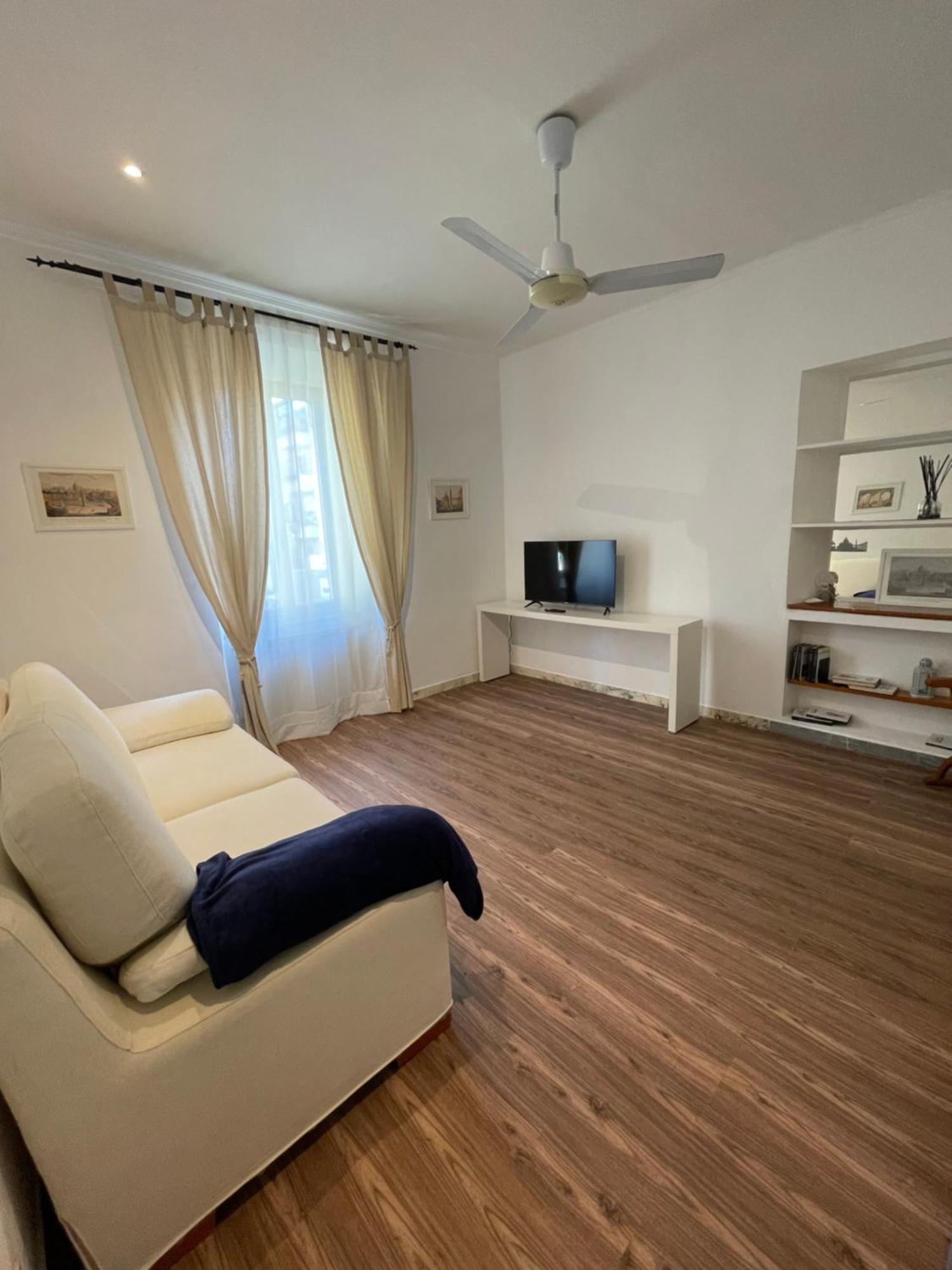 Aurelia G House Apartment Рим Екстериор снимка