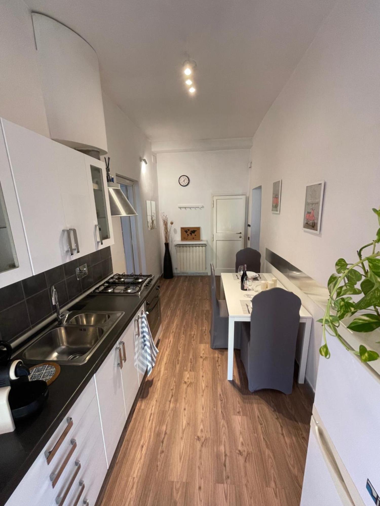 Aurelia G House Apartment Рим Екстериор снимка