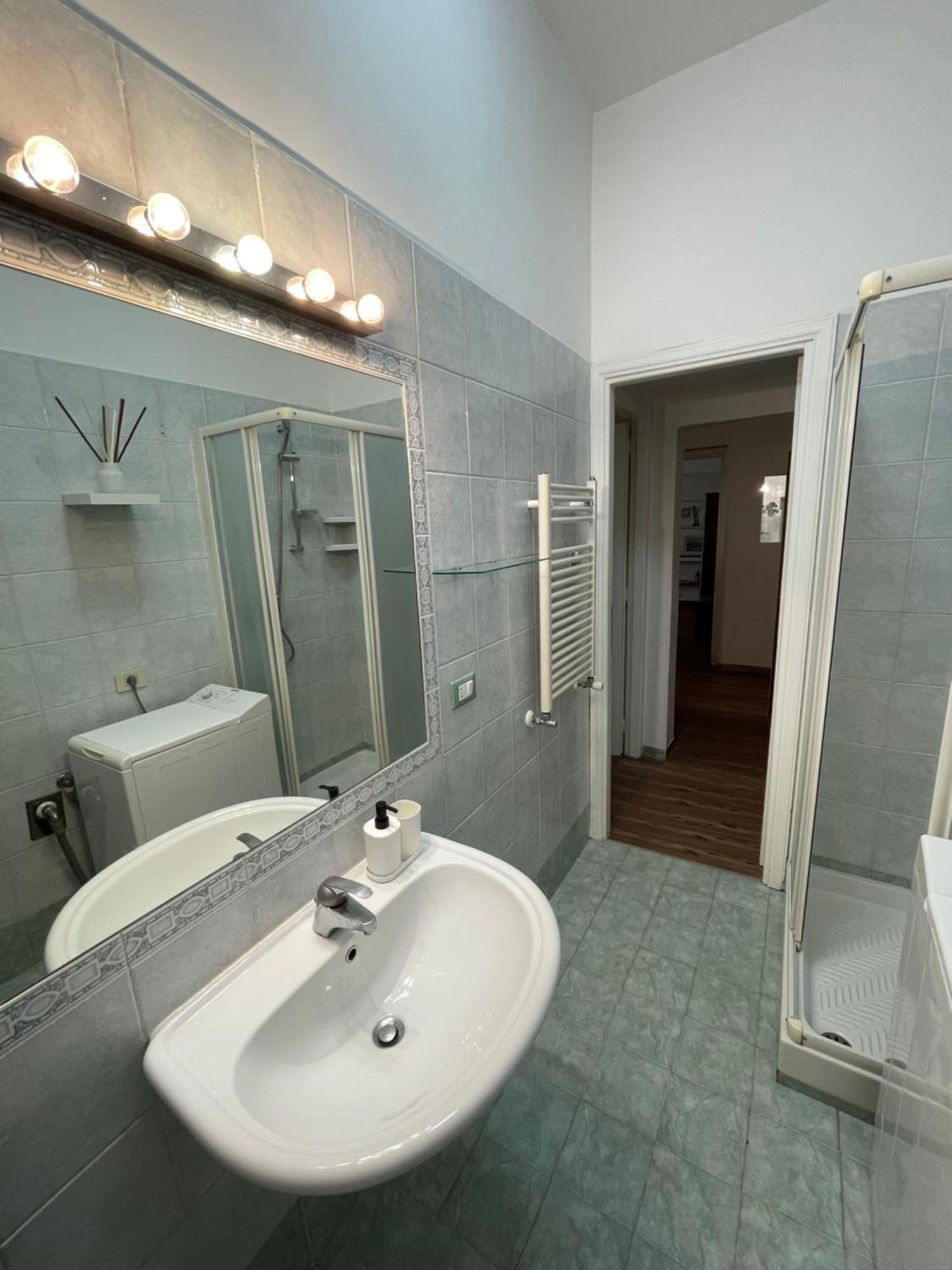 Aurelia G House Apartment Рим Екстериор снимка